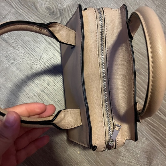 forever 21 purse - Picture 3 of 4